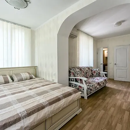 Апартаменти Legrand Ekaterininskaya 14
