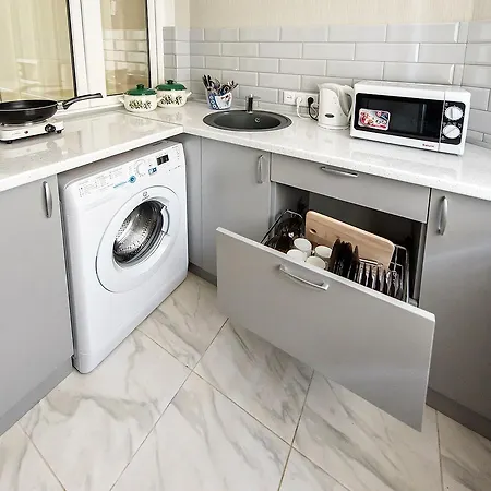 Legrand Ekaterininskaya 14 *